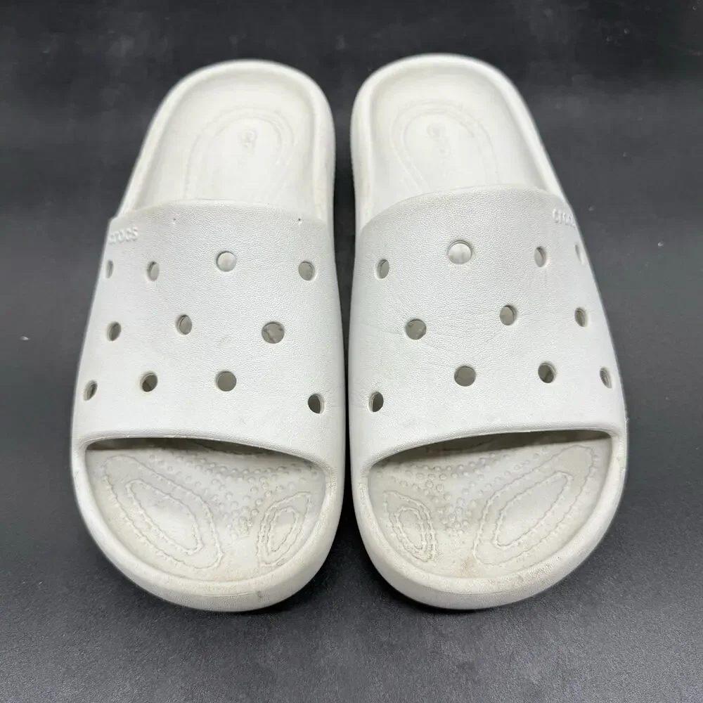Crocs classic clog Junior size 4 gray summer casual slip on comfort
